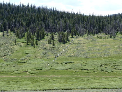 GDMBR: 100 year old style of western fence layout.